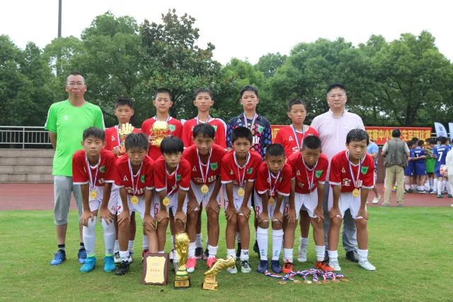 美媒：中国足球在世界杯上遭遇挫折 但希望正在重新燃起